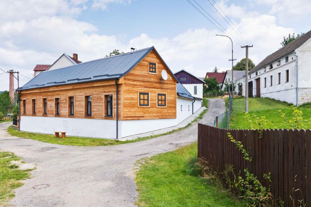 Chalupa Česká Kanada Hostal Dobrohor Exterior foto